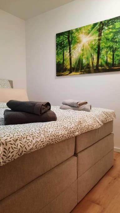 Wallsbull Neubau Ferienwohnung - Wallsbuell מראה חיצוני תמונה