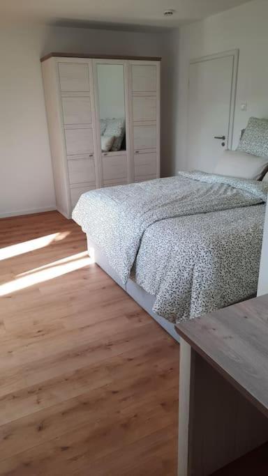 Wallsbull Neubau Ferienwohnung - Wallsbuell מראה חיצוני תמונה